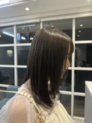 カラー YUME/ ブリーチ／ハイライトのヘアスタイル