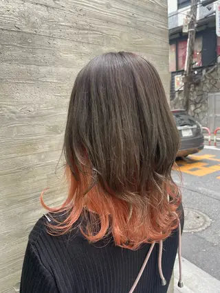 ミディアム カラー 塩崎 明菜のヘアスタイル