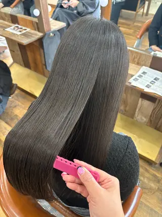 ロング レナ┊︎髪質改善 ┊︎シルクストレートのヘアスタイル