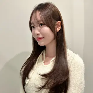 ロング 🌹ハッシュカット、 レイヤー韓国ヘア🌹のヘアスタイル