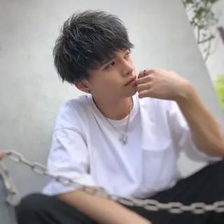 ショート カラー パーマ メンズ 赤み消し🌿 透明感カラー🫧のヘアスタイル