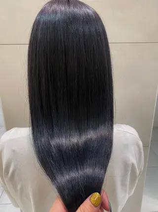 ロング カラー 透明感カラー 天羅のヘアスタイル