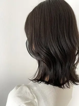 セミロング カラー KNOWHOW京都所属・トレンド/顔まわり/ レイヤー/グレージュのヘアスタイル