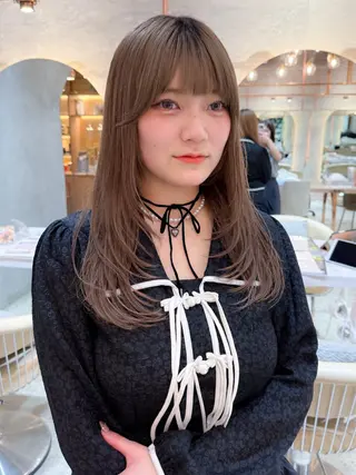 ロング ハッシュカット/韓国 レイヤー/カハナのヘアスタイル