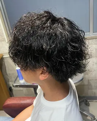 ミディアム パーマ メンズ PANOL 秀島のヘアスタイル