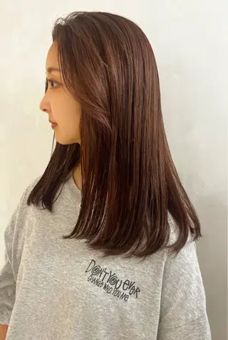 セミロング カラー モリシゲ ヒカリ🦕🐬のヘアスタイル