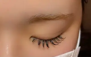 マツエク・マツパ meguru／マツパ ／マツエク／束感のマツエク・マツパデザイン