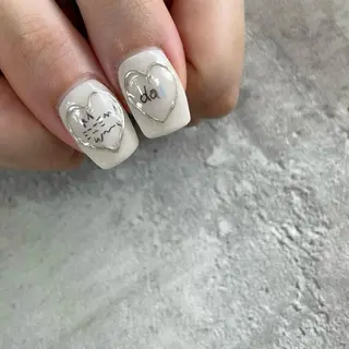 ネイル 東 千夏のネイルデザイン