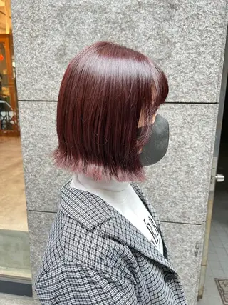 ショート カラー ノイシキ サキのヘアスタイル