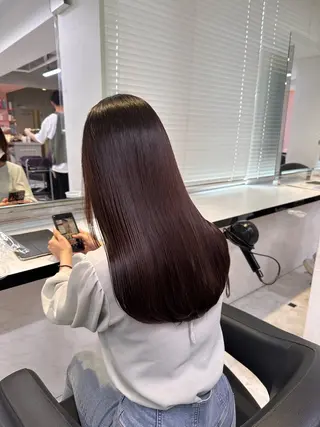 ロング EMIL/上野駅近 /ブリーチ縮毛矯正のヘアスタイル