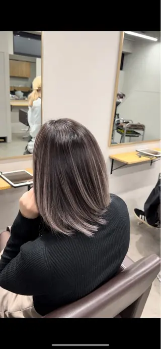 ミディアム カラー バレイヤージュ /ハイライト/もときのヘアスタイル