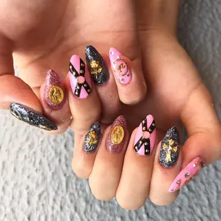 ネイル crestnail所属・小林 束紗のネイルデザイン