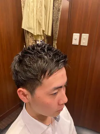 ショート ヒロ銀座東京駅八重洲店所属・笠原 大輝のヘアスタイル