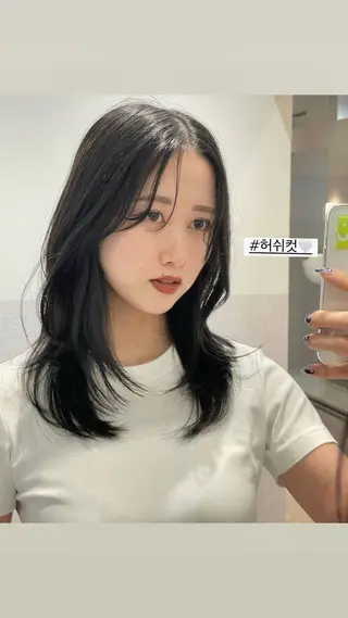 ミディアム ❤︎︎韓国ヘア❤︎︎ 𝑺𝒉𝒊𝒉𝒐のヘアスタイル