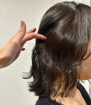 ミディアム カラー 艶ハイトーン/ 輝保🤍✨のヘアスタイル