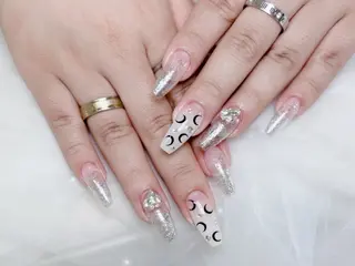 ネイル lucky nail 歌舞伎町のネイルデザイン
