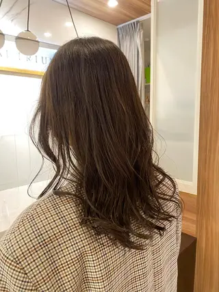 セミロング カラー 門崎未依/レイヤー/ メンズカット🪿🌼のヘアスタイル