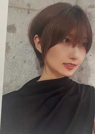 ショート anon Loemのヘアスタイル