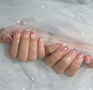 ネイル LAVISH nanamiのネイルデザイン