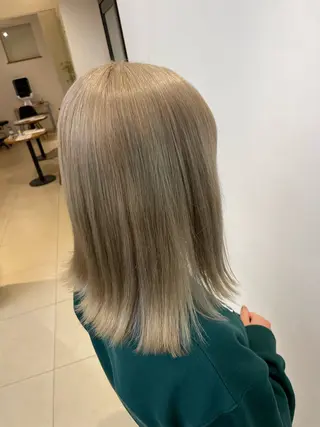 ミディアム カラー MINDS LINO Reinaのヘアスタイル