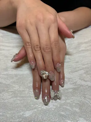 ネイル Frere nailのネイルデザイン