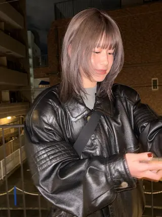 ミディアム YUUKI🧚🏾 /レイヤーのヘアスタイル