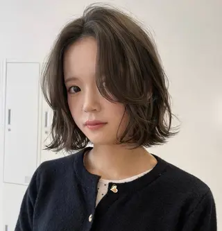 ミディアム カラー ベージュカラー/栄 透明感カラー/さあらのヘアスタイル