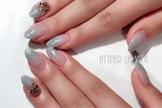 ネイル atelier la vita所属・lavita. mimuraのネイルデザイン