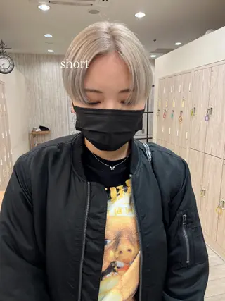 ショート カラー 初めてのショート お任せください✂️のヘアスタイル