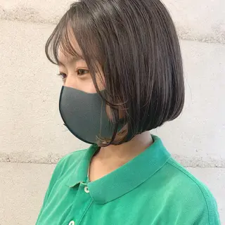 ショート カラー 透明感/オリーブ/ グレージュ/YUKAのヘアスタイル