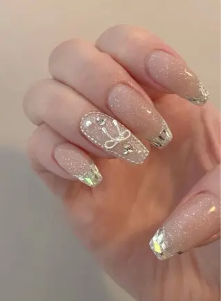 ネイル クイーンズネイル銀座所属・Queeens nailのネイルデザイン