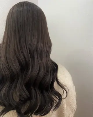 ロング 🌈ハイトーンカラー ⋆˚ʚɞにいな🌈のヘアスタイル