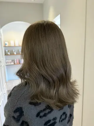 カラー 透明感ある艶カラー / KAKOのヘアスタイル