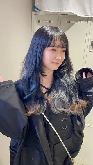 ロング カラー *モデル募集🤍横浜 透明感カラー🫧のヘアスタイル