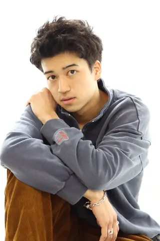 カラー メンズ 池田 悠里のヘアスタイル