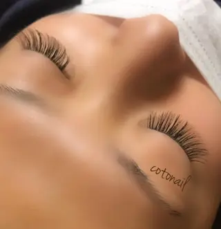 セミロング マツエク・マツパ ツメトマツゲ .のネイルデザイン