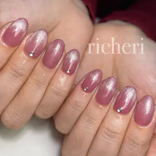 ミディアム ネイル richeri beautyのネイルデザイン