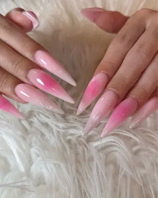 ロング LaLa Peach 崎原のネイルデザイン