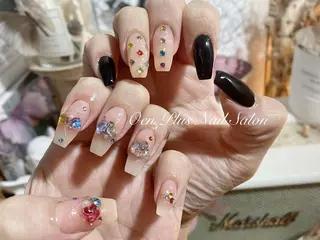 ネイル One Plus キキのネイルデザイン