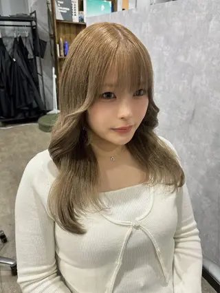 カラー La fith hair ray 札幌店所属・顔まわり/W カラー/リョウのヘアスタイル