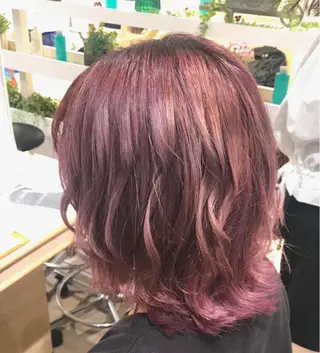 ショート カラー ヘアアレンジ 【センターパート/ マッシュ】ryokaのヘアスタイル