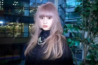 ミディアム カラー SALOWIN所属・ブリーチ✨ ボブ🪢レイヤーのヘアスタイル