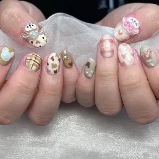 ネイル ToliyDeliy akemiのネイルデザイン