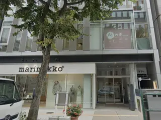 Newdeal大通 💜Moenaのマツエク・マツパデザイン