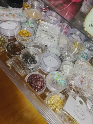 ネイル n o q r m. n a c h iのネイルデザイン