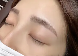 アイブロウ B's緑店 eyelist川上のマツエク・マツパデザイン