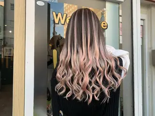 ミディアム カラー パーマ ヘアアレンジ メンズ キッズ ネイル マツエク・マツパ アイブロウ 🤍韓国風/艶髪🤍 鳥越美羽のヘアスタイル