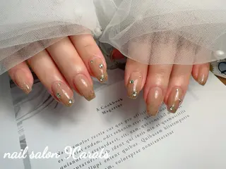 ネイル 💜ワンホンネイル ナインカラット💎のネイルデザイン