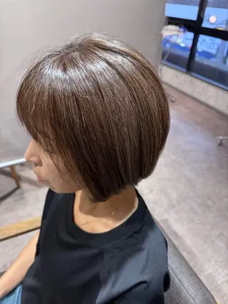 ショート カラー 箕畑 麗菜のヘアスタイル
