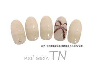 ネイル 中島 実穂のネイルデザイン